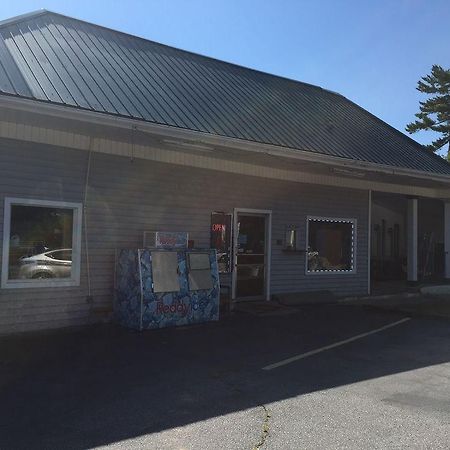 Bonaire Motel Hendersonville Exterior photo