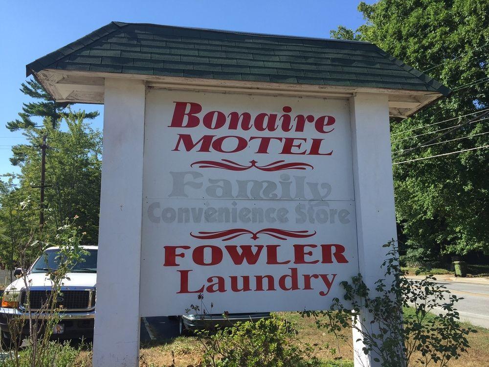 Bonaire Motel Hendersonville Exterior photo
